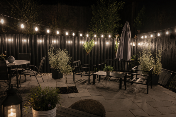 Ice white festoon garden luxury