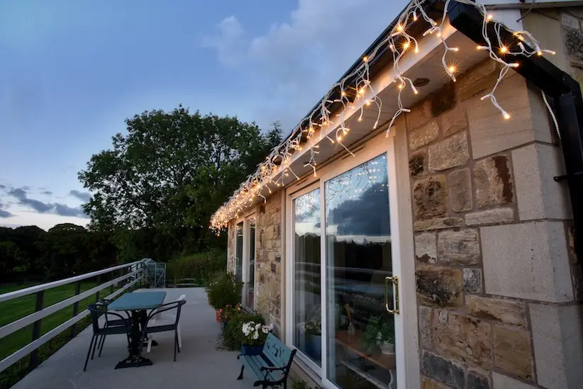 LED Icicle Lights – Warm White Twinkling 3 m connectable outdoor lights