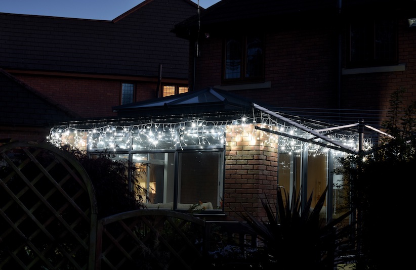 LED Icicle Light Extension Ice White Multi Function 2m Image 4