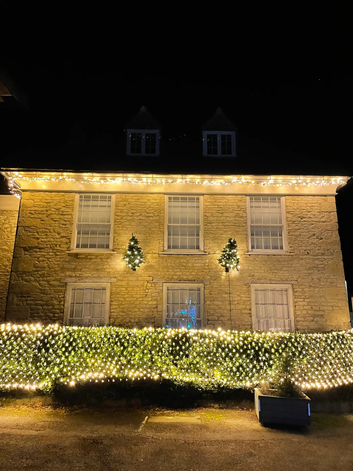 LED Net Light – Warm White 2 x 1 5 m static outdoor connectable net